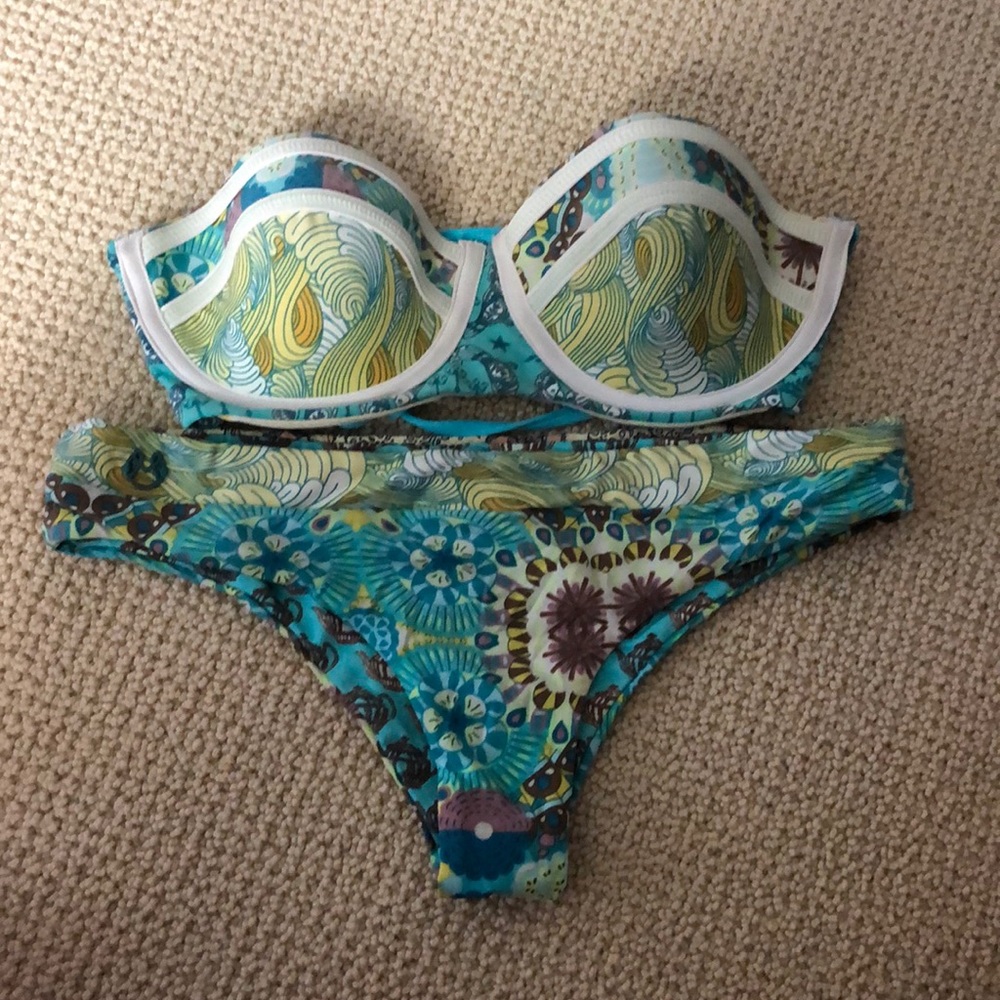 MAAJI BIKINI